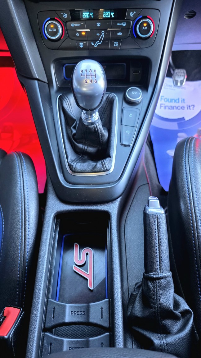 Used Ford Focus 2016 for sale - 76725625: Photo 9