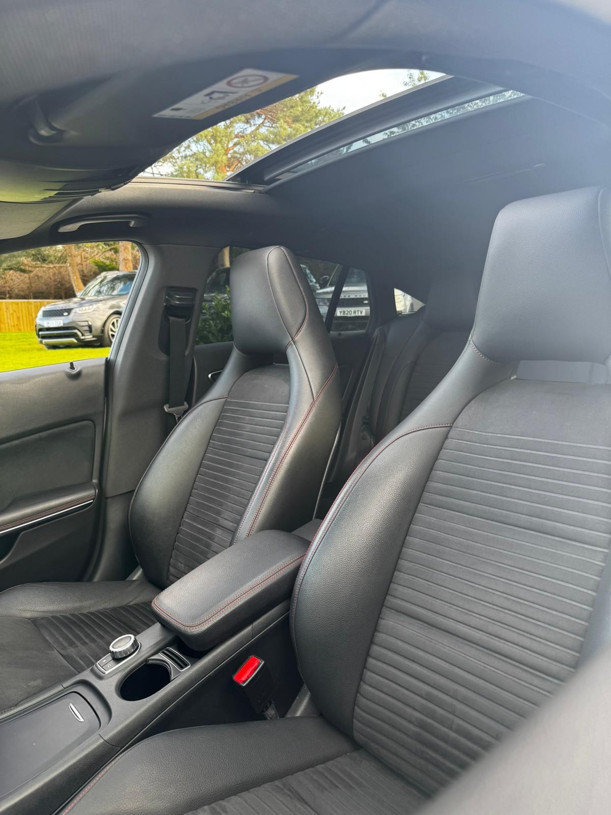 Used Mercedes-Benz CLA 2015 for sale - 76855364: Photo 11