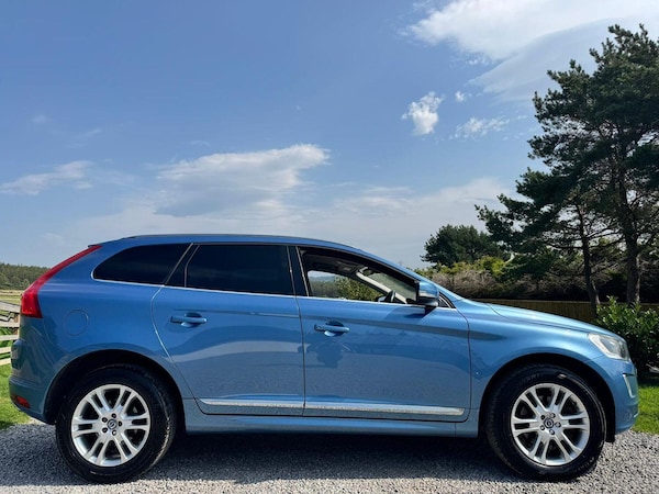 Used Volvo XC60 2015 for sale - 74608410: Photo 3