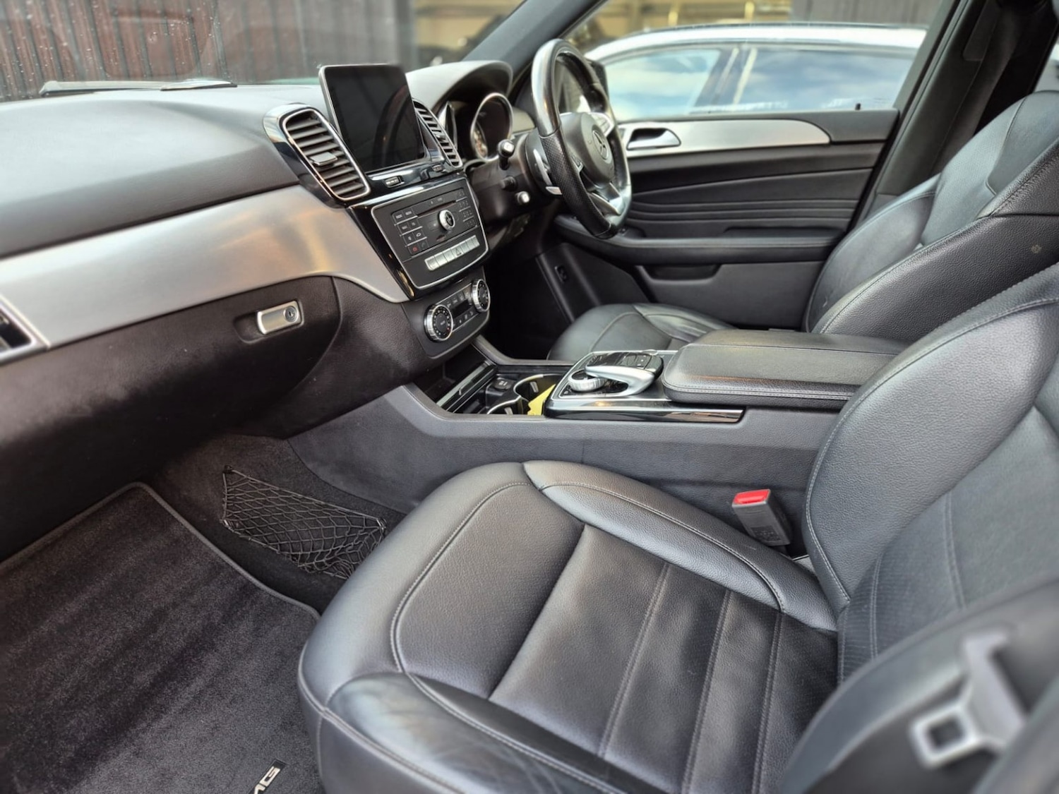 Used Mercedes-Benz GLE 2018 for sale - 76559897: Photo 11