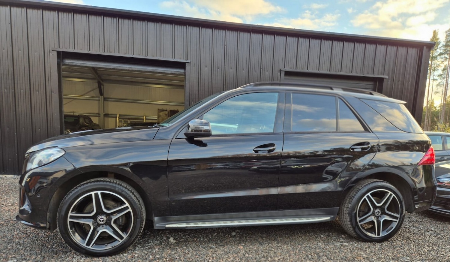 Used Mercedes-Benz GLE 2018 for sale - 76559897: Photo 4