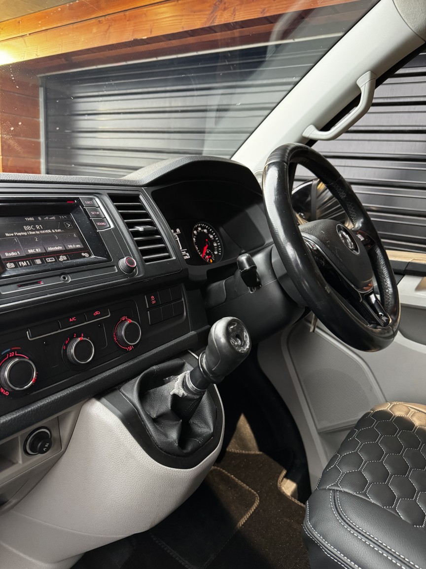 Used Volkswagen Transporter 2019 for sale - 76941789: Photo 10