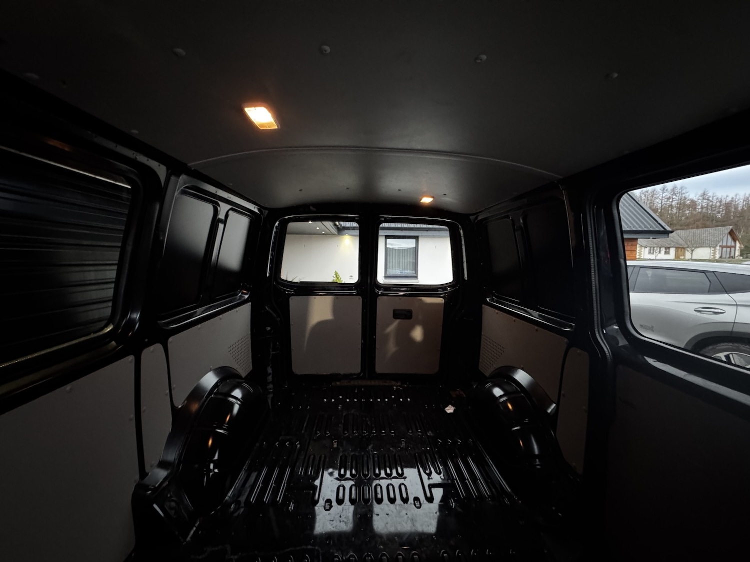 Used Volkswagen Transporter 2019 for sale - 76941789: Photo 11