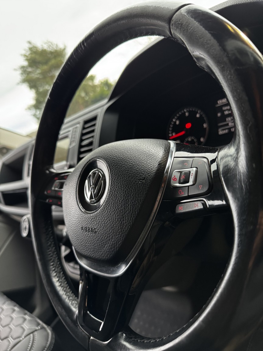 Used Volkswagen Transporter 2019 for sale - 76941789: Photo 8