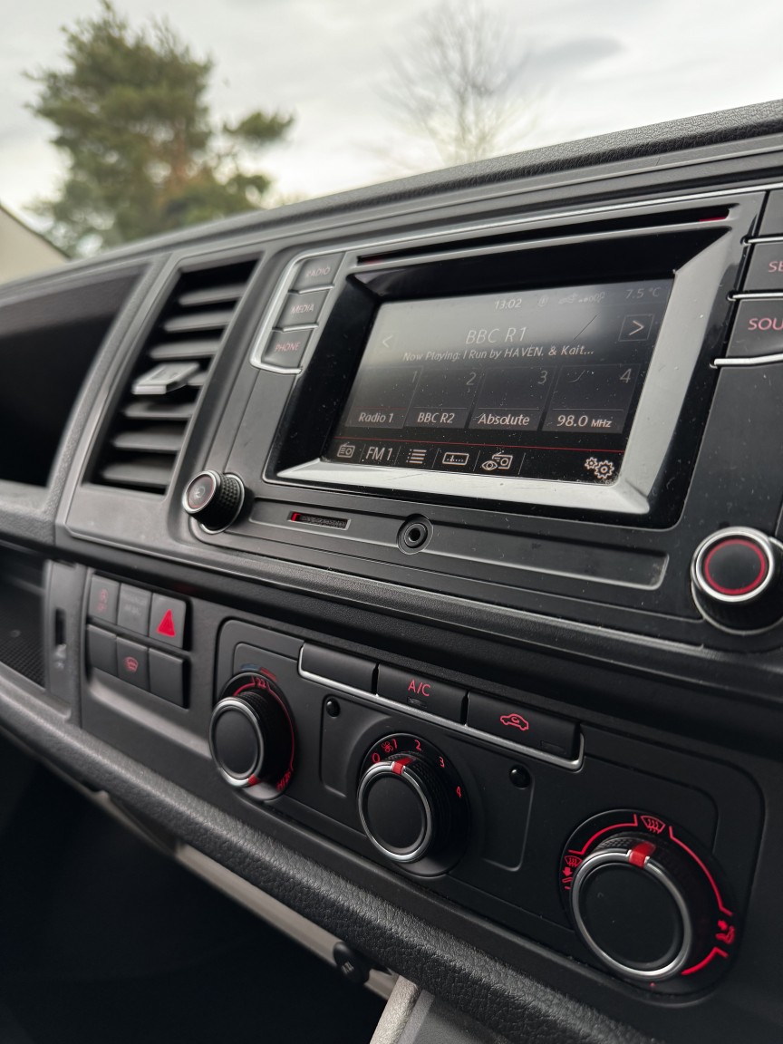 Used Volkswagen Transporter 2019 for sale - 76941789: Photo 9