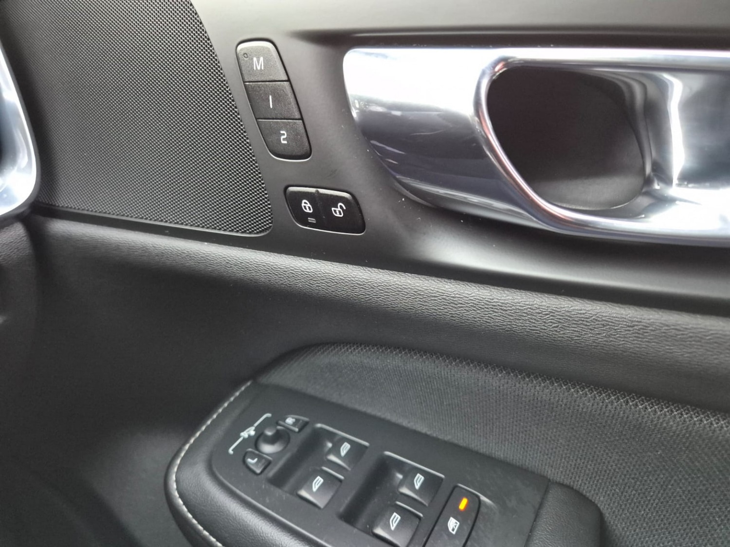 Used Volvo V60 2021 for sale - 76758861: Photo 13