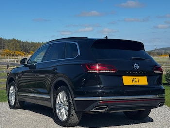 Used Volkswagen Touareg 2019 for sale - 78386056: Photo