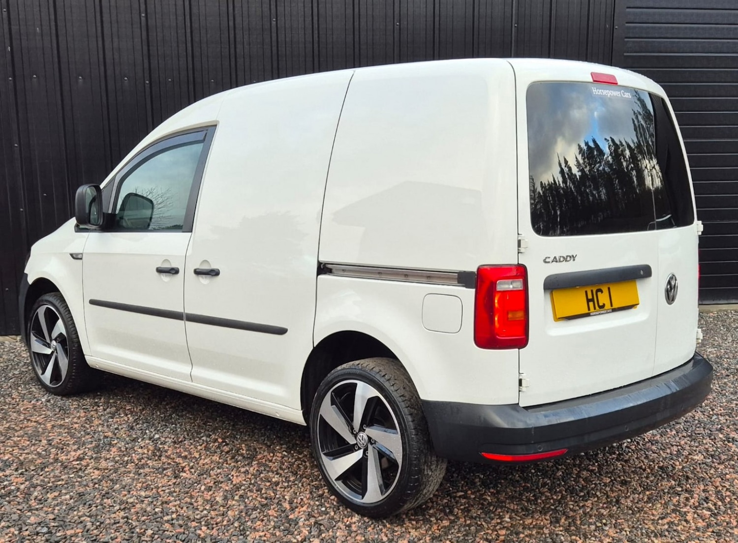 Used Volkswagen Caddy 2018 for sale - 76758867: Photo 3