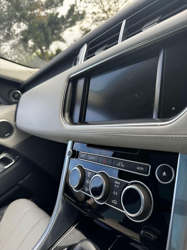 Used Land Rover Range Rover Sport 2015 for sale - 76257712: Photo 14
