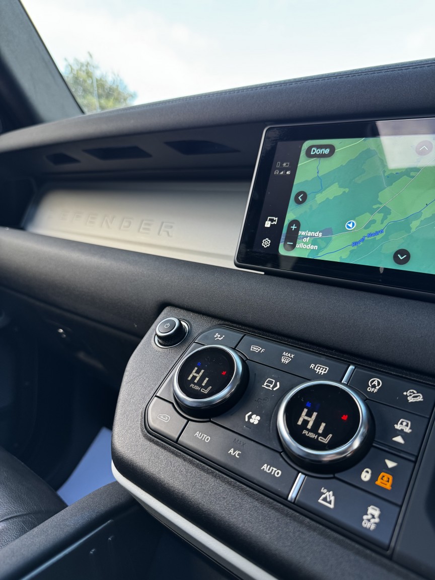 Used Land Rover Defender 110 2021 for sale - 77303644: Photo 14