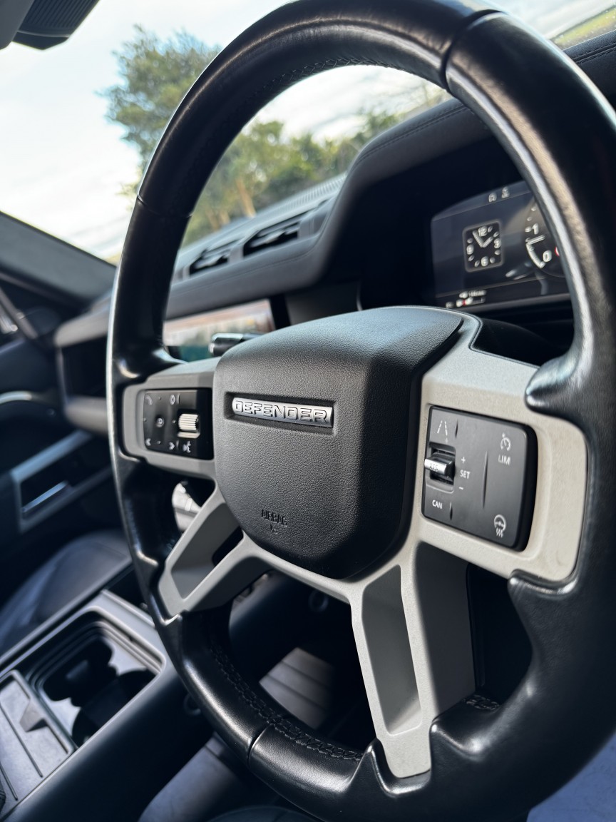 Used Land Rover Defender 110 2021 for sale - 77303644: Photo 15