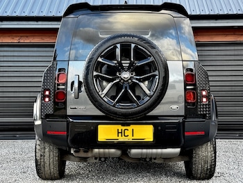 Used Land Rover Defender 110 2021 for sale - 77303644: Photo