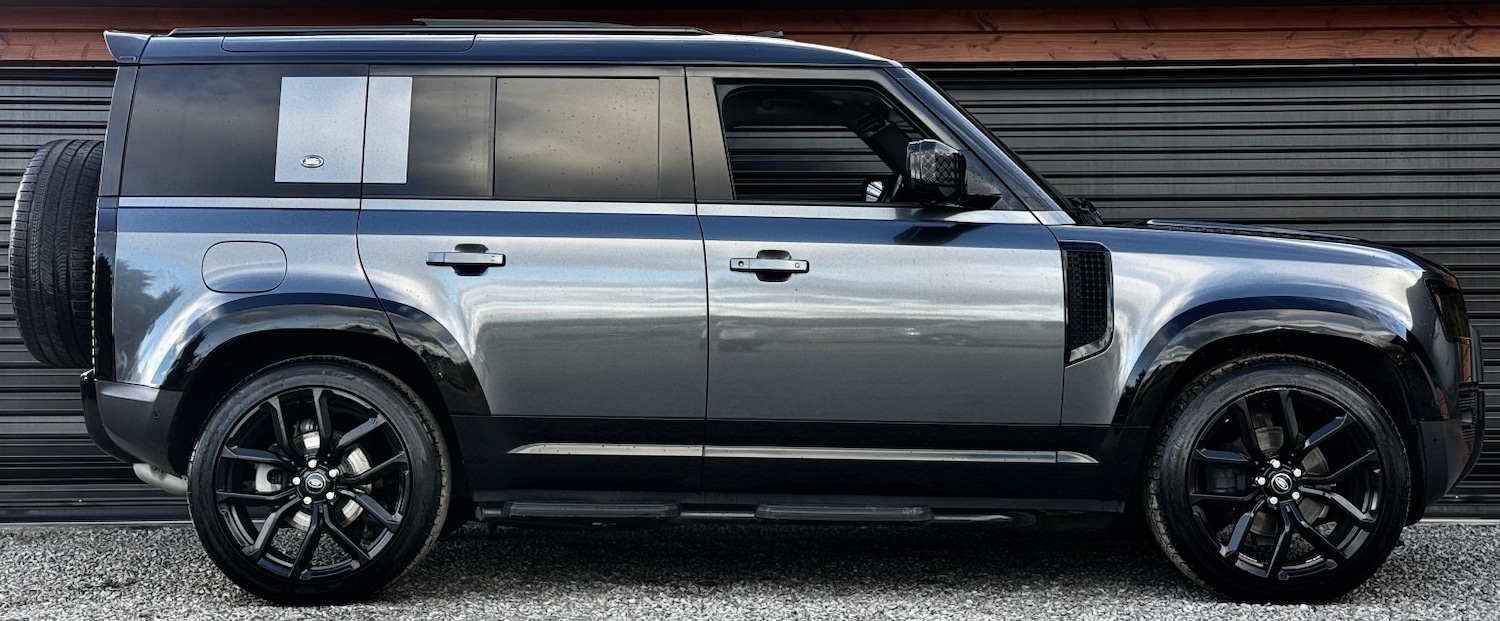 Used Land Rover Defender 110 2021 for sale - 77303644: Photo 5