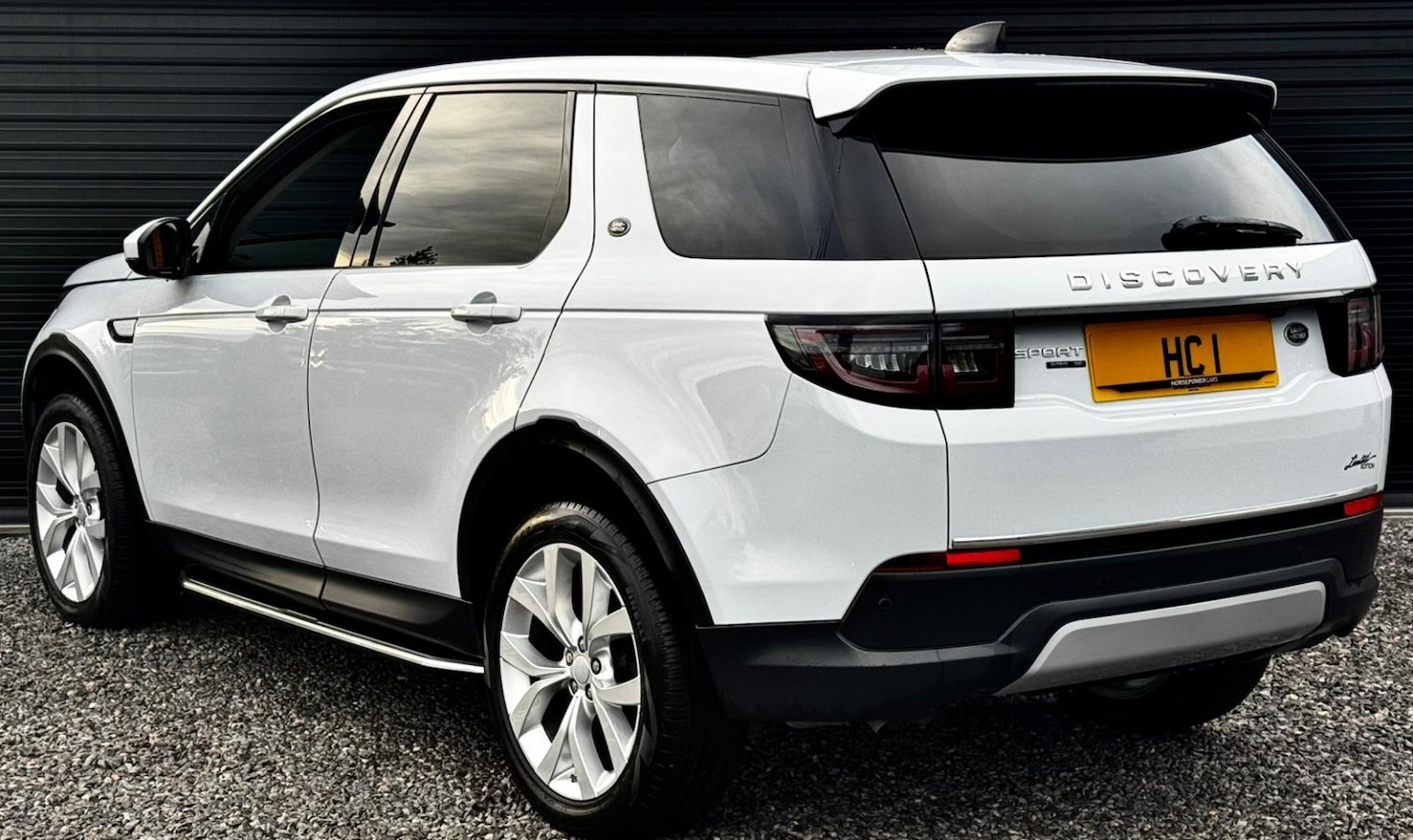 Used Land Rover Discovery Sport 2019 for sale - 77049234: Photo 2