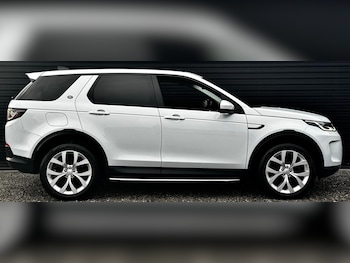 Used Land Rover Discovery Sport 2019 for sale - 77049234: Photo