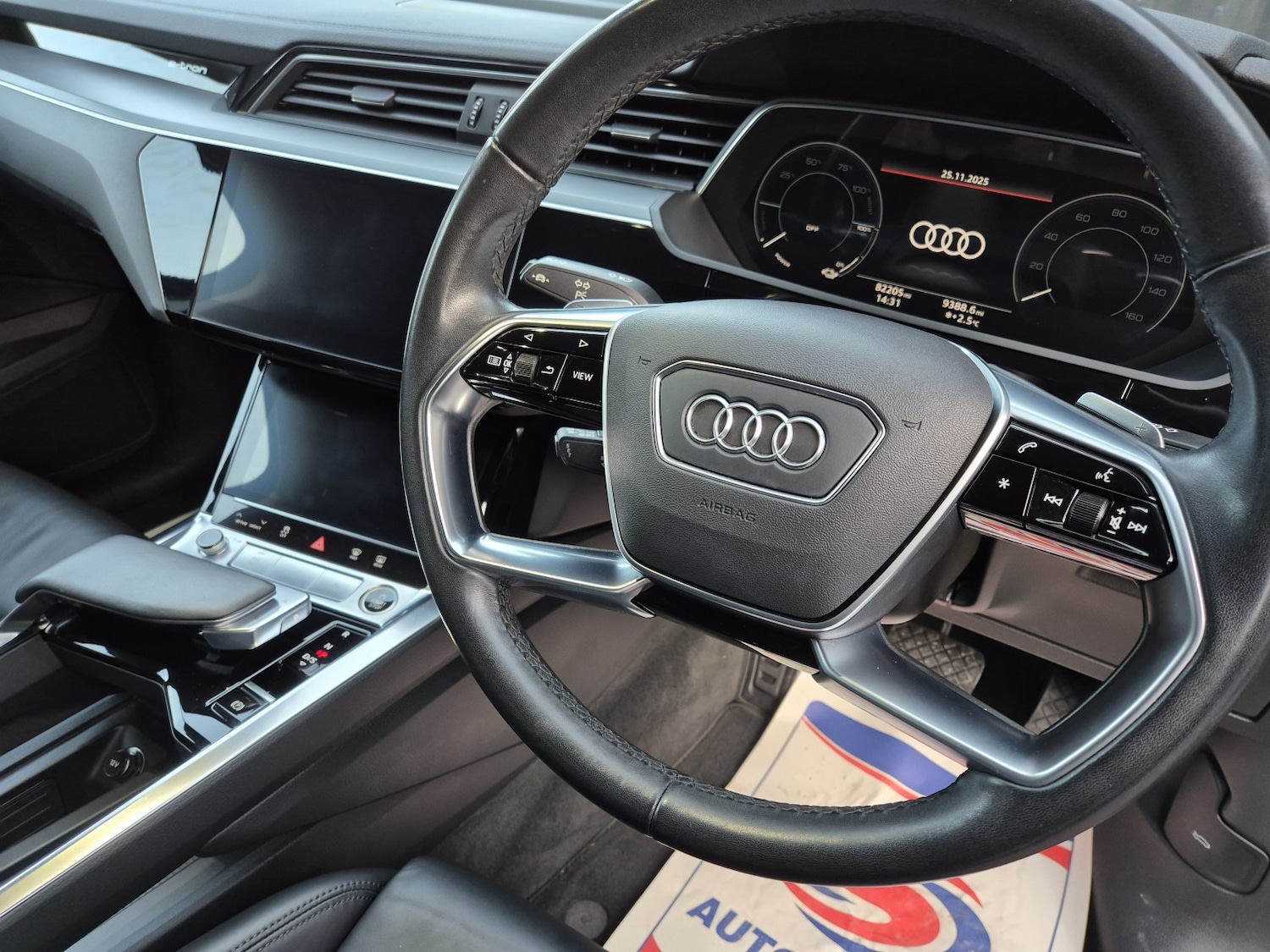 Used Audi e-tron 2021 for sale - 76794351: Photo 11