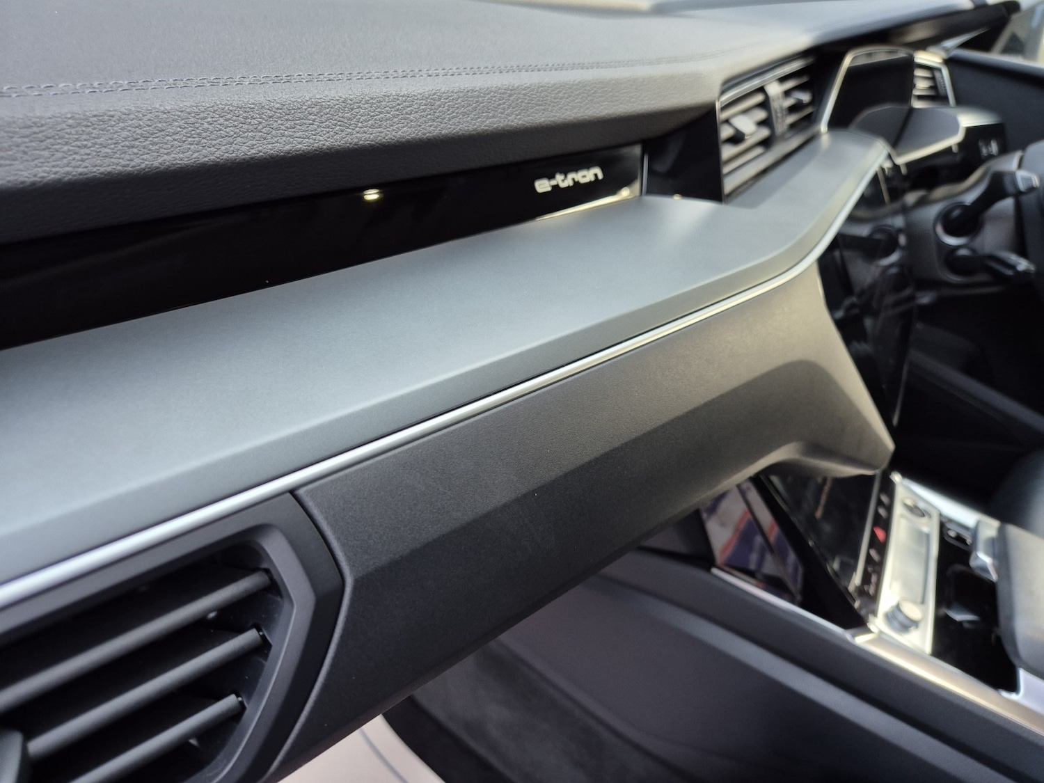 Used Audi e-tron 2021 for sale - 76794351: Photo 9