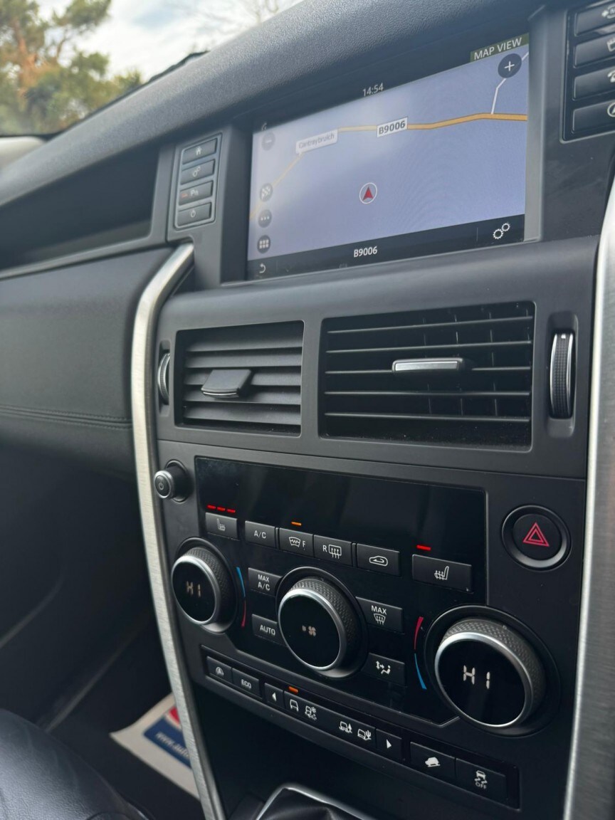 Used Land Rover Discovery Sport 2017 for sale - 77522081: Photo 11