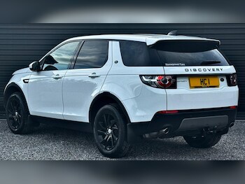 Used Land Rover Discovery Sport 2017 for sale - 77522081: Photo