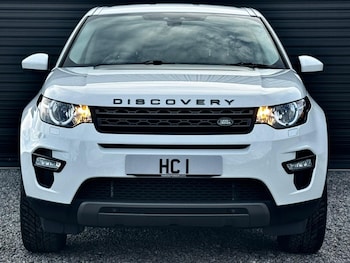 Used Land Rover Discovery Sport 2017 for sale - 77522081: Photo