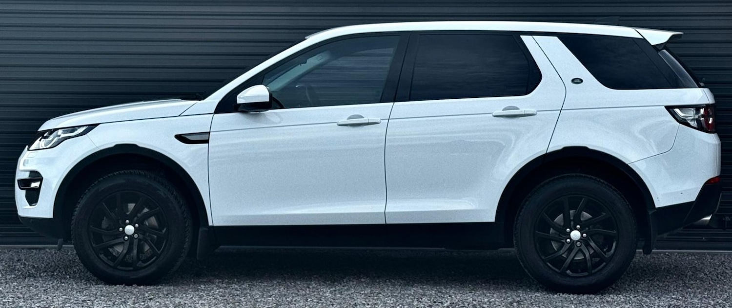 Used Land Rover Discovery Sport 2017 for sale - 77522081: Photo 5