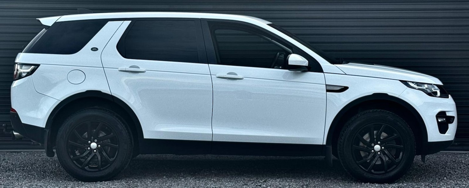 Used Land Rover Discovery Sport 2017 for sale - 77522081: Photo 6