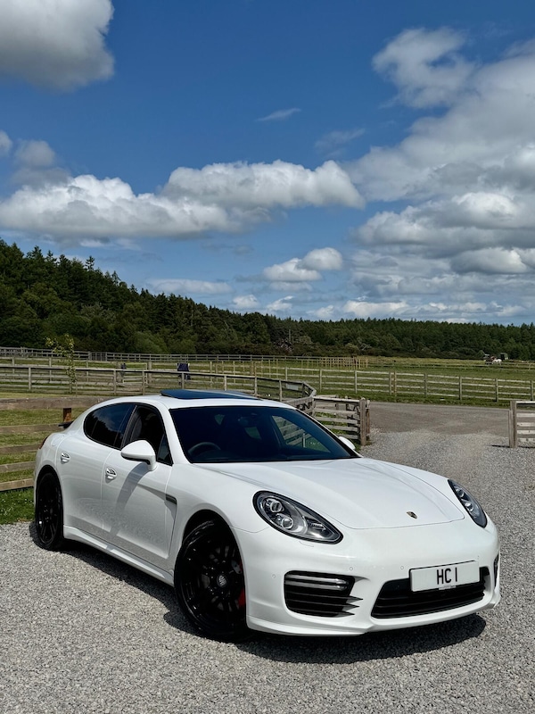 Used Porsche Panamera 2016 for sale - 74961231: Photo 2