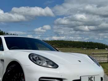 Used Porsche Panamera 2016 for sale - 74961231: Photo