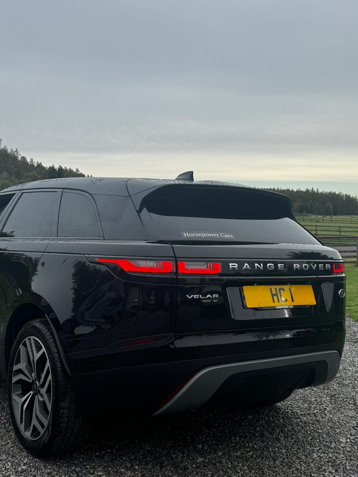 Used Land Rover Range Rover Velar 2017 for sale - 76011446: Photo 5