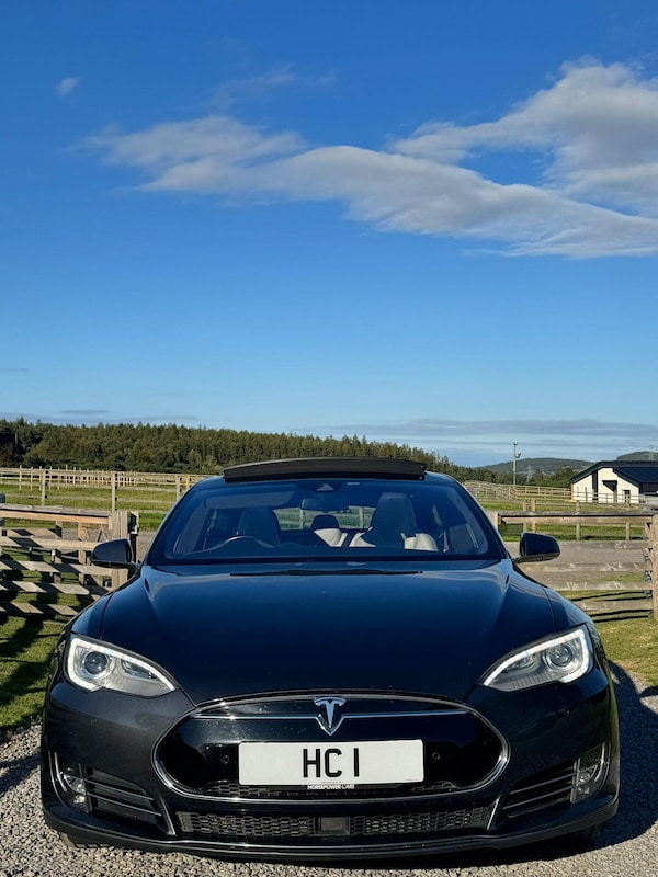 Used Tesla Model S 2015 for sale - 75706056: Photo 10