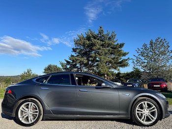 Used Tesla Model S 2015 for sale - 75706056: Photo 3