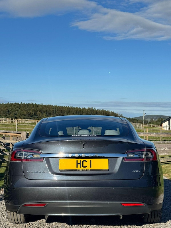 Used Tesla Model S 2015 for sale - 75706056: Photo 9