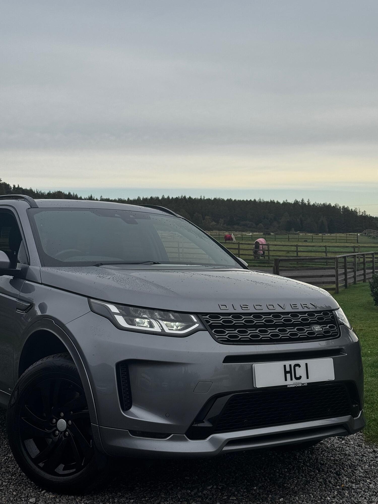 Used Land Rover Discovery Sport 2019 for sale - 76126361: Photo 2