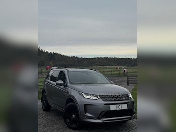 Used Land Rover Discovery Sport 2019 for sale - 76126361: Photo 3