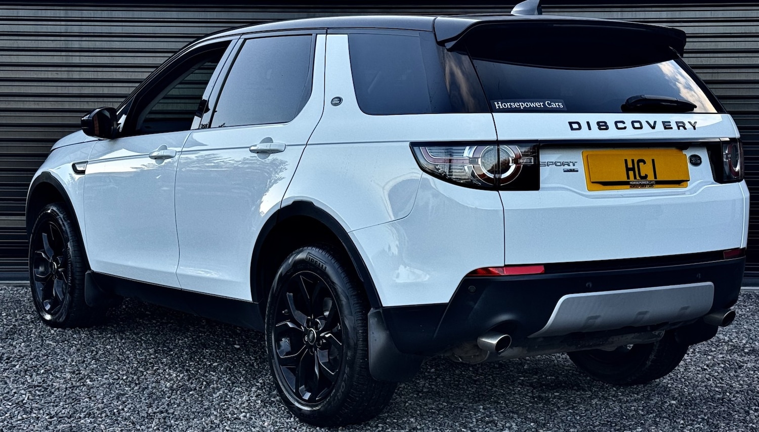 Used Land Rover Discovery Sport 2017 for sale - 76924421: Photo 2