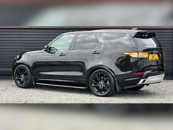 Used Land Rover Discovery 2018 for sale - 76891787: Photo