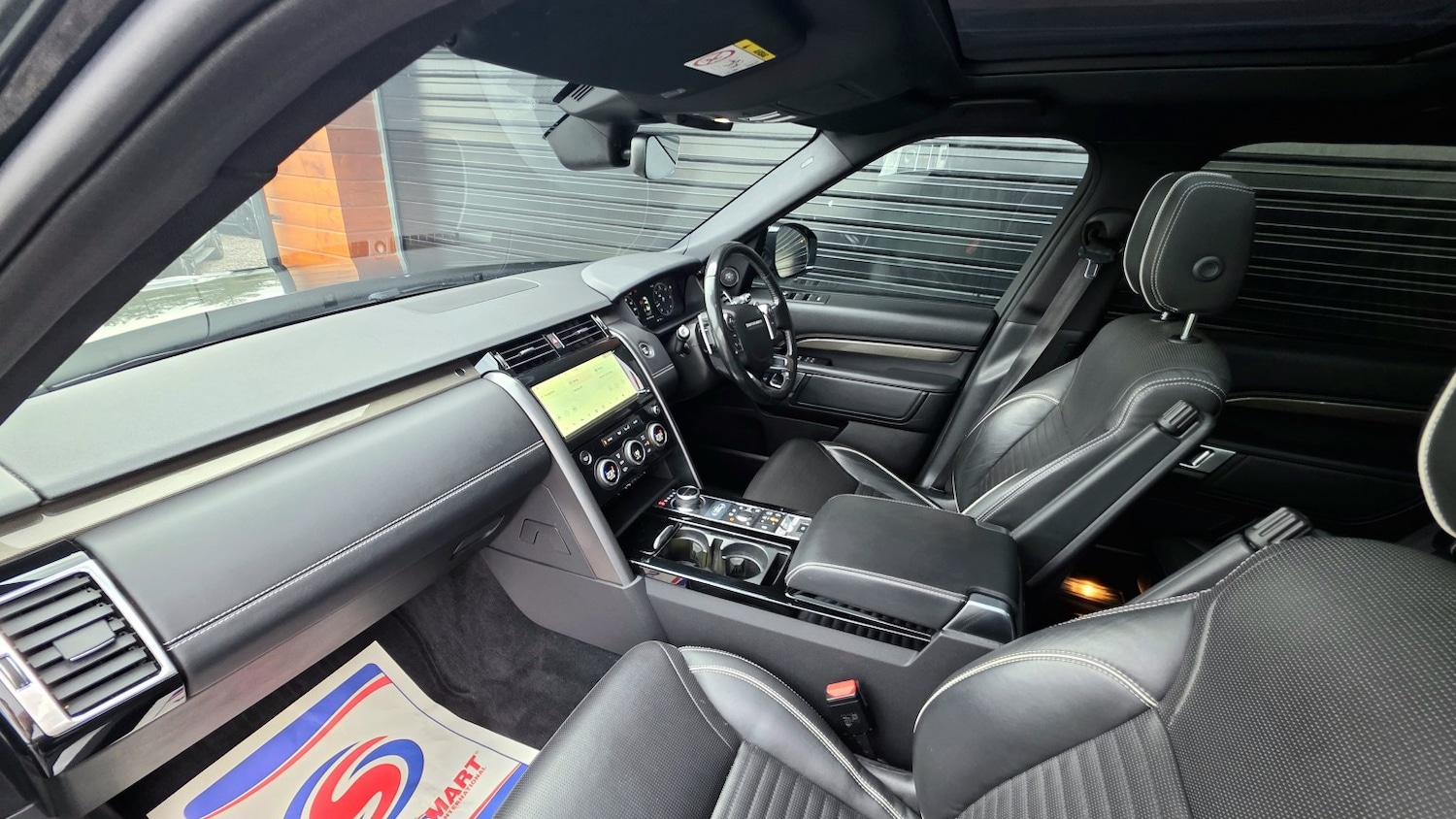 Used Land Rover Discovery 2018 for sale - 76891787: Photo 9