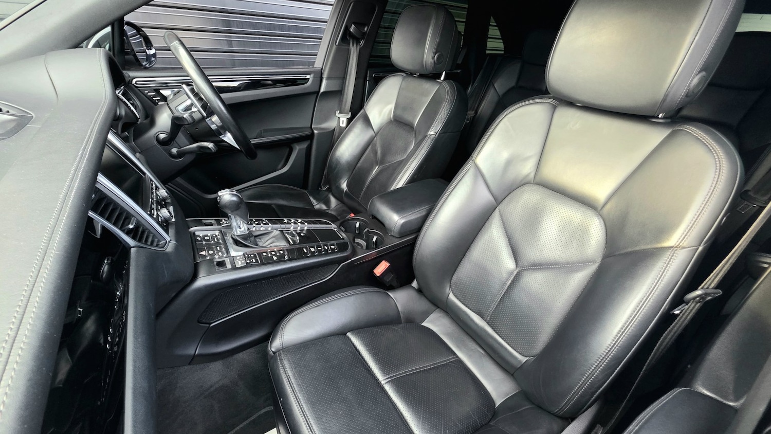 Used Porsche Macan 2014 for sale - 77350152: Photo 10