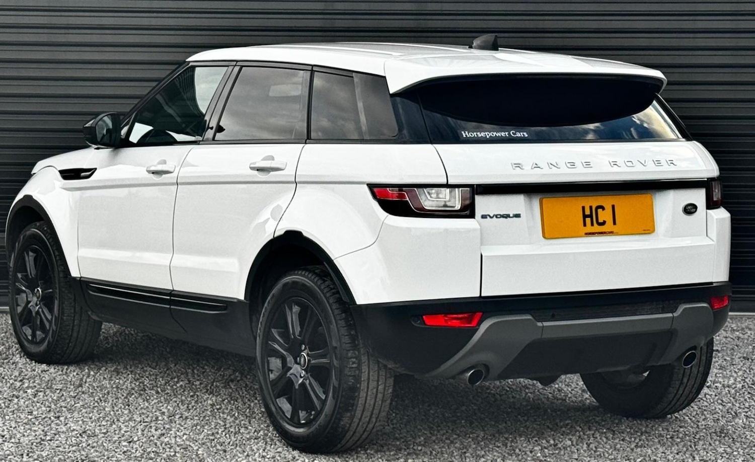 Used Land Rover Range Rover Evoque 2017 for sale - 77991762: Photo 2