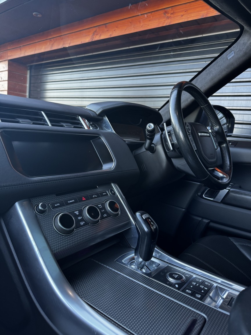 Used Land Rover Range Rover Sport 2016 for sale - 76476947: Photo 18