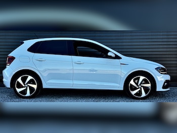 Used Volkswagen Polo 2019 for sale - 77694261: Photo