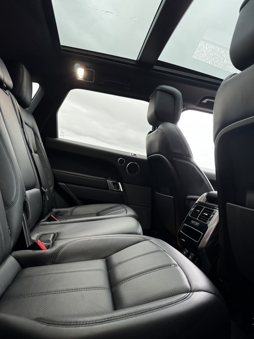 Used Land Rover Range Rover Sport 2018 for sale - 76107204: Photo 10