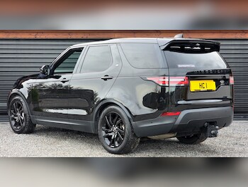 Used Land Rover Discovery 2019 for sale - 77494831: Photo