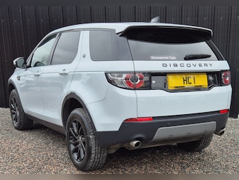 Used Land Rover Discovery Sport 2018 for sale - 76510859: Photo