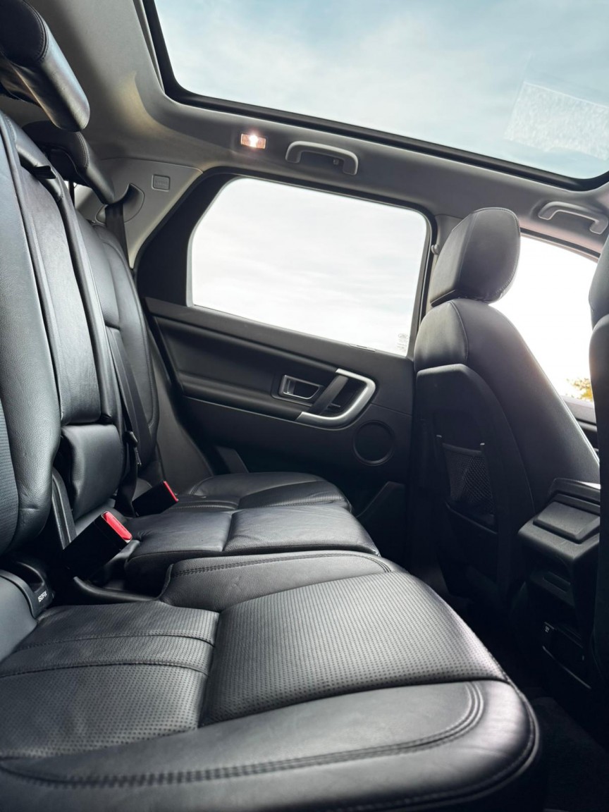 Used Land Rover Discovery Sport 2018 for sale - 76941747: Photo 12