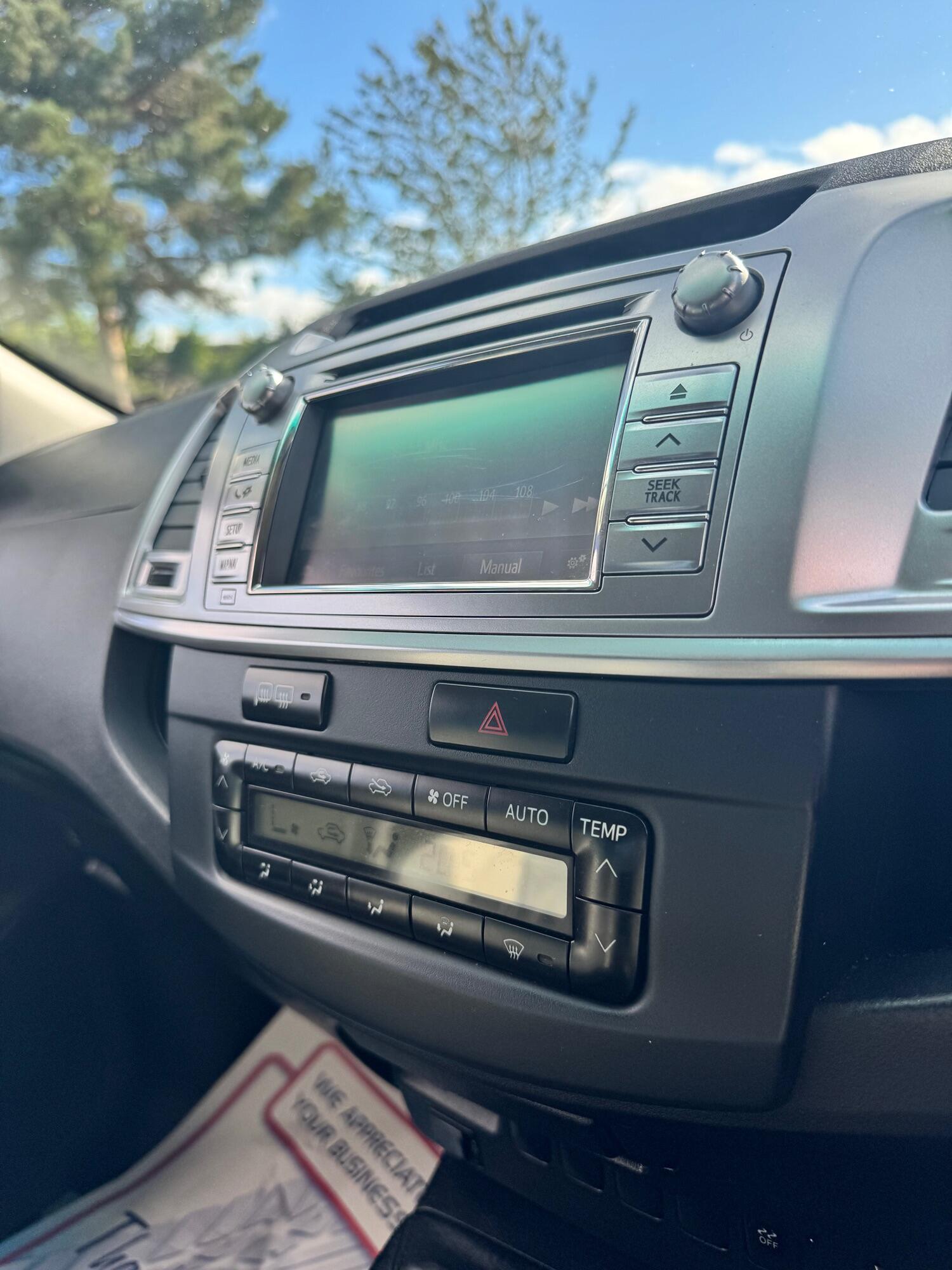 Used Toyota Hilux 2015 for sale - 75994595: Photo 17
