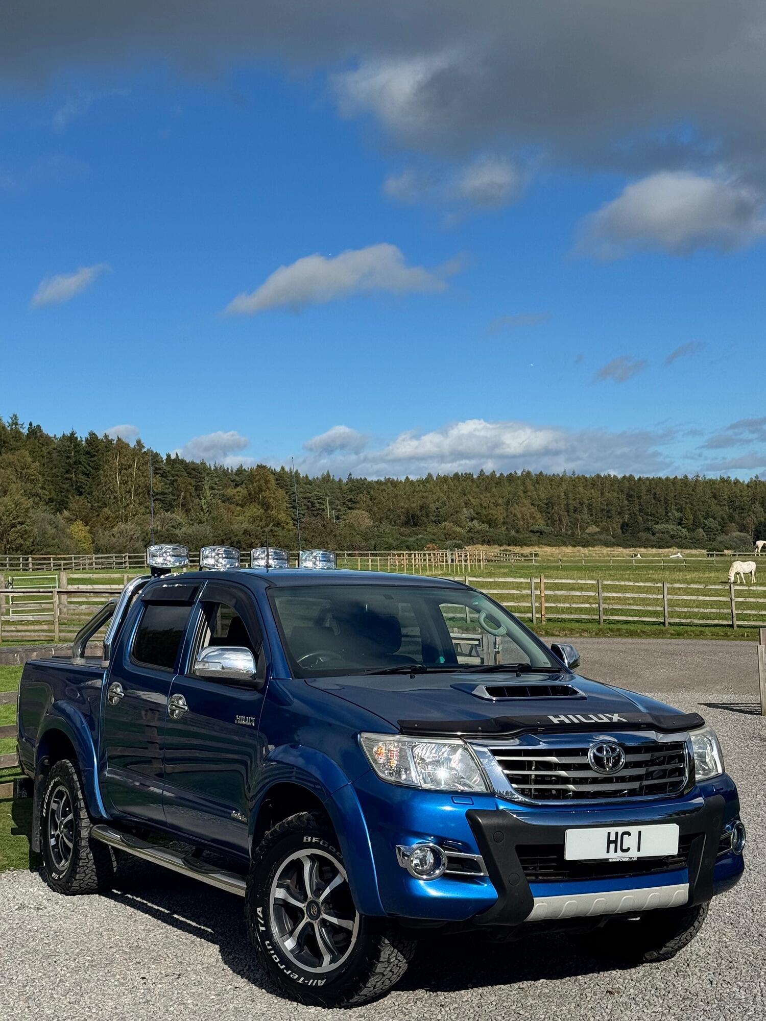 Used Toyota Hilux 2015 for sale - 75994595: Photo 3