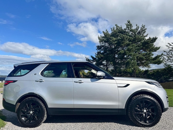 Used Land Rover Discovery 2017 for sale - 75371807: Photo 11