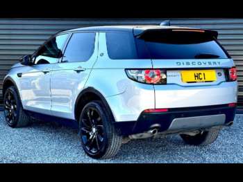 Used Land Rover Discovery Sport 2018 for sale - 73992307: Photo