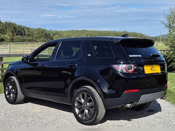Used Land Rover Discovery Sport 2018 for sale - 79400758: Photo